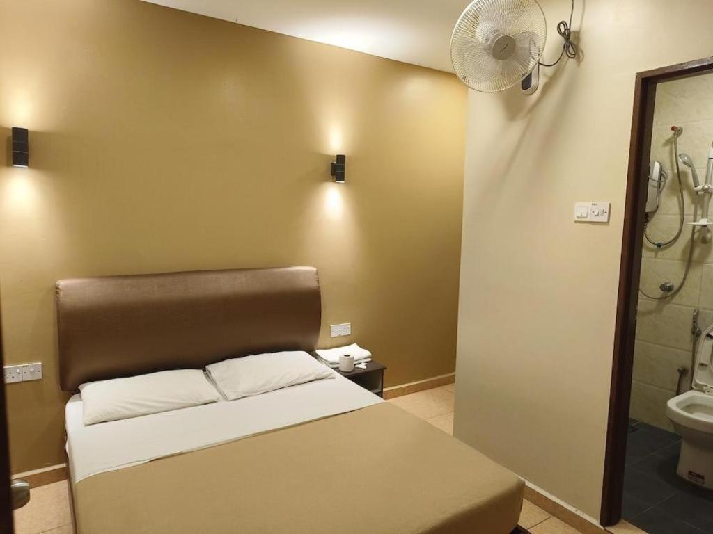 The Pines Hotel Kampung Kuala Terla Екстериор снимка